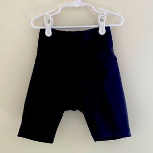 Lululemon Wunder Train High Rise 6” Size 2